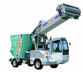 Миксер-кормораздатчик самоходный Storti Dunker SVHS 170