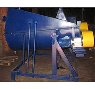 Смеситель кормов вертикальный двухшнековый СШ-2