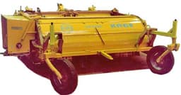 Копатель-валкоукладчик сахарной свеклы Союз КВС-6