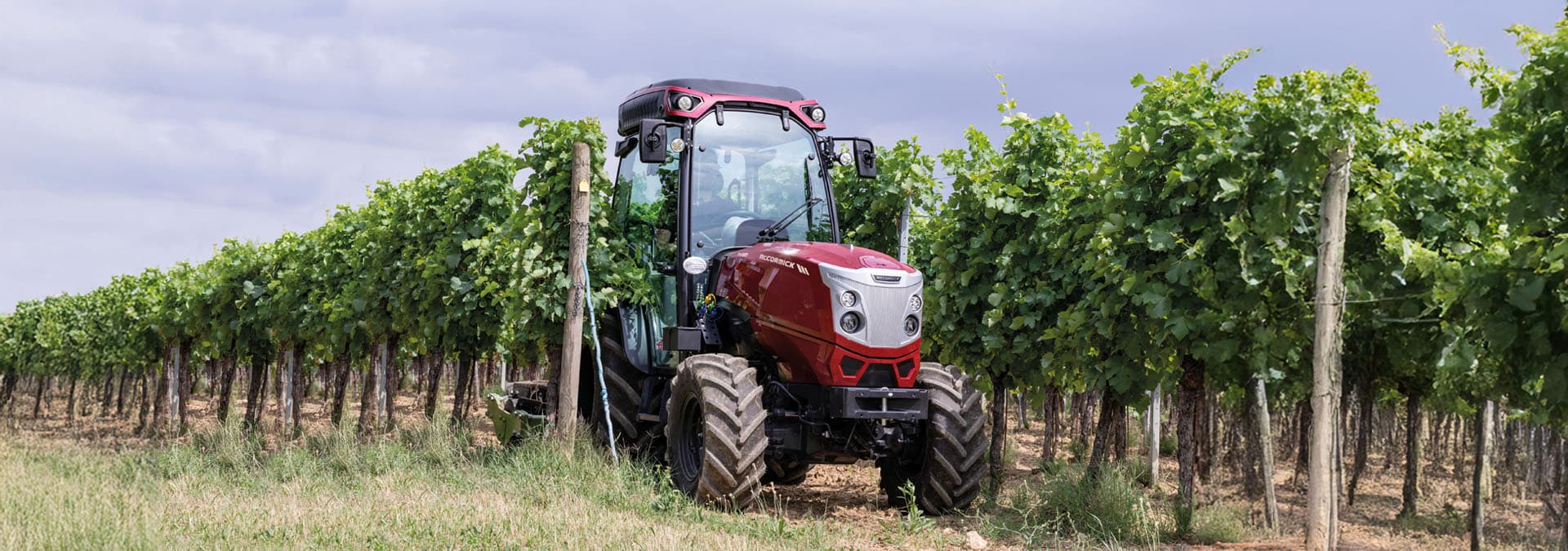 Трактор McCormick X4F CAB