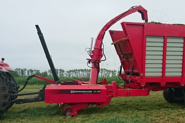 Кормоуборочный комбайн ES1060MD