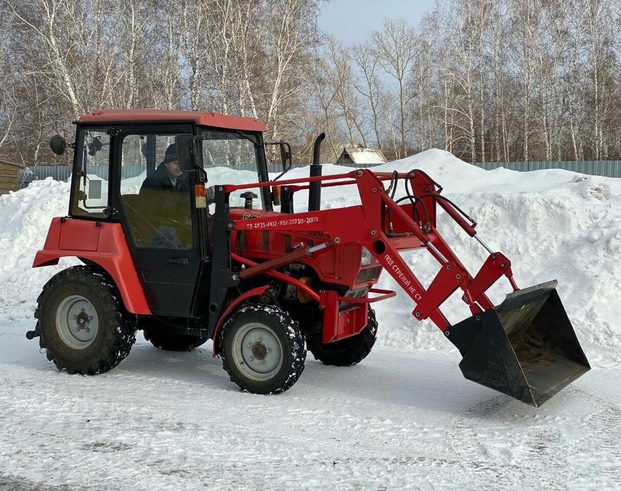Погрузчик фронтальный ПКУ-0.4-320 на базе трактора МТЗ-320