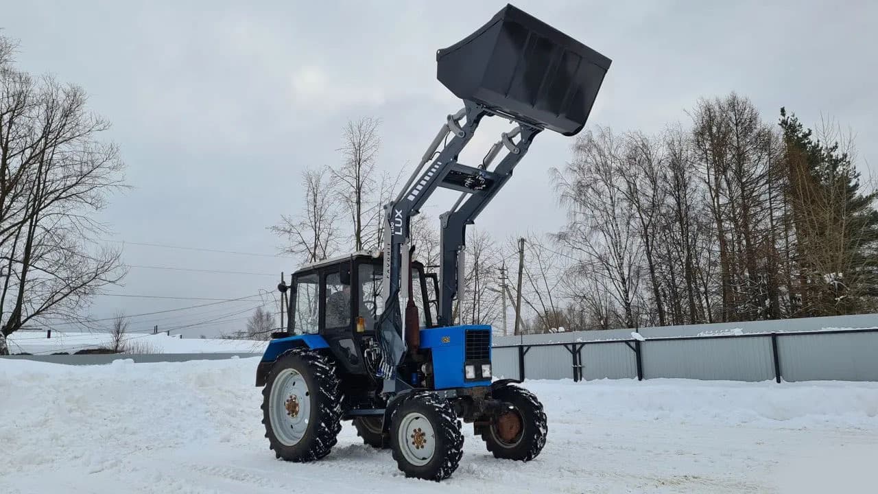 Погрузчик фронтальный ПКУ-1.4 Люкс Фаворит-1400