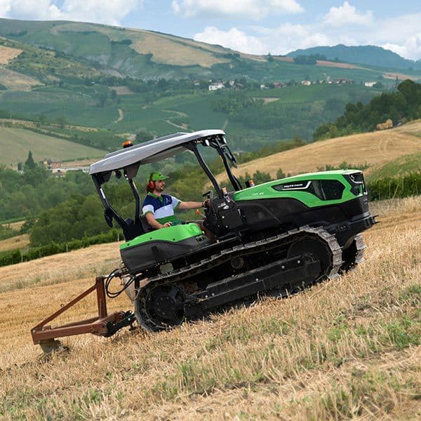 Гусеничный трактор DEUTZ-FAHR Serie 5 KM