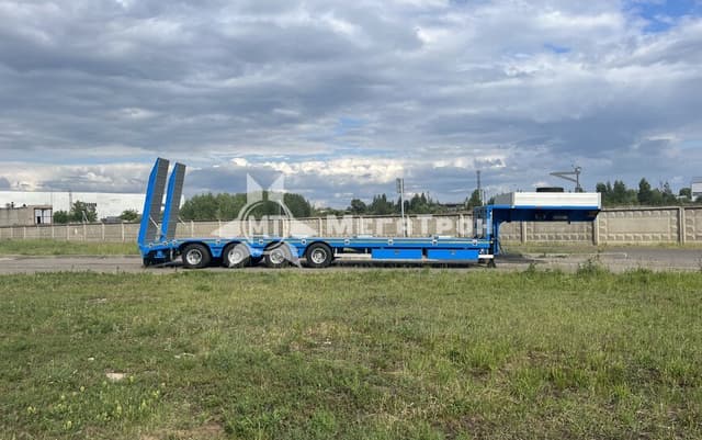 Полуприцеп трал 4589RF, низкорамный (111-23)
