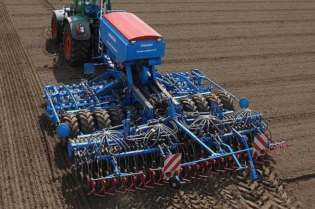 Почвообрабатывающая комбинация Lemken Compact-Solitair 9
