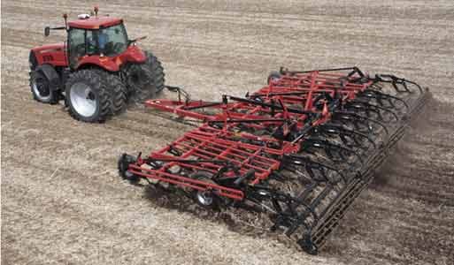 Культиватор Case IH Tiger-Mate 200
