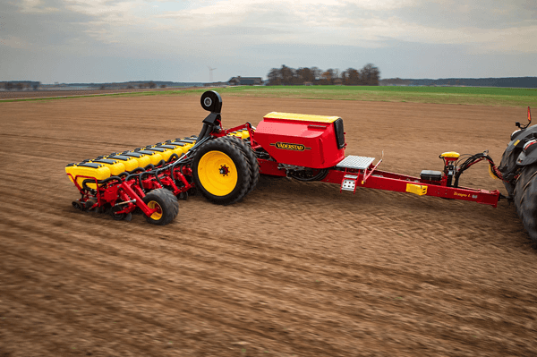 Высокоскоростная пропашная сеялка VADERSTAD Tempo L 10